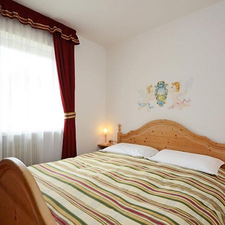 Hotel Madonnina Resort And Wellness Soraga Kültér fotó