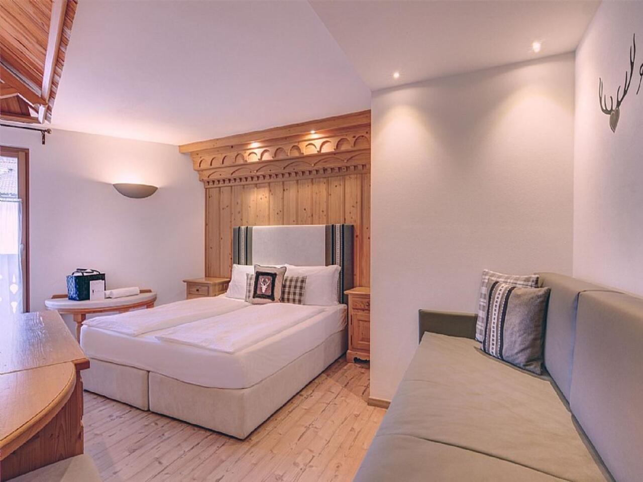 Hotel Madonnina Resort And Wellness Soraga Kültér fotó
