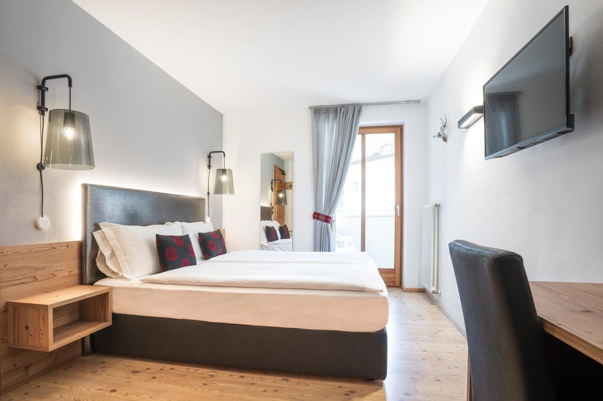 Hotel Madonnina Resort And Wellness Soraga Kültér fotó